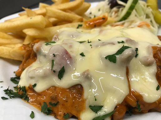 Restaurant Hellas im Ostseebad Boltenhagen griechische Spezialitäten Schwein und Geflügel