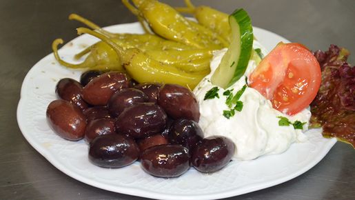 Restaurant Hellas im Ostseebad Boltenhagen griechische Spezialitäten Kinderteller, Beilagen und Dessert