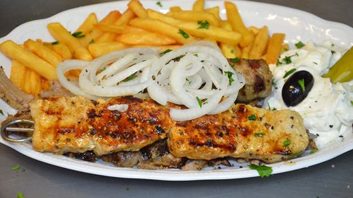 Restaurant Hellas im Ostseebad Boltenhagen griechische Spezialitäten Mixt Grill und Fisch